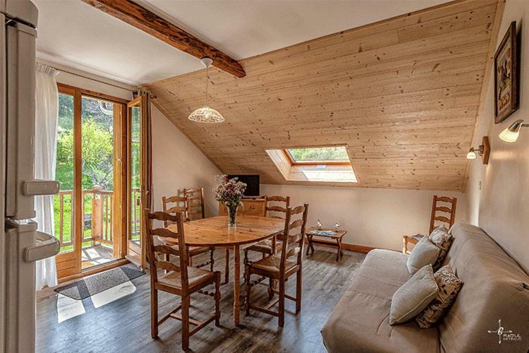 Les Alisiers Apartment Монклар Екстериор снимка